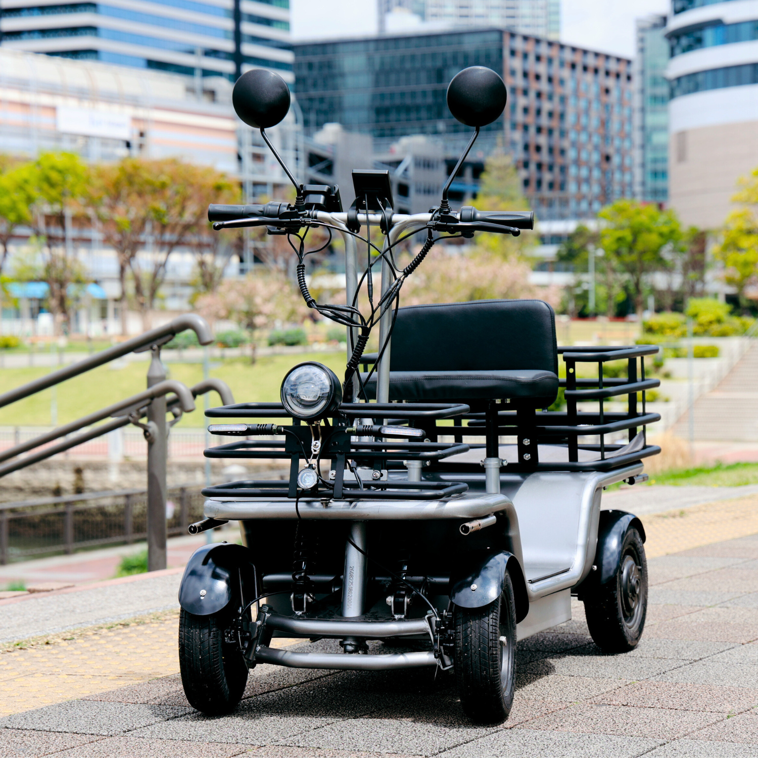 エレカーゴ1500正方形ライティング豊洲公園 | ELEMOs