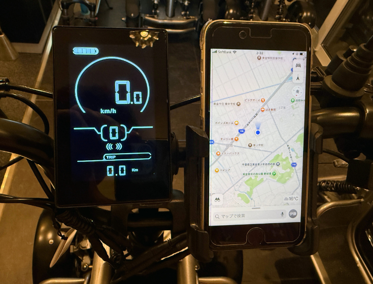 ELEMOs4MAXライティング 735×560スマホホルダー | ELEMOs