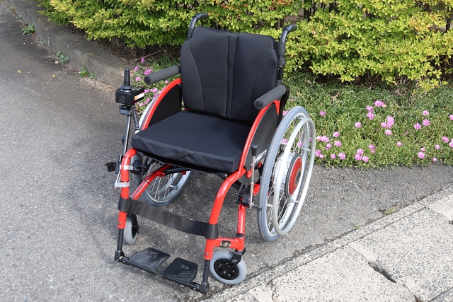 電動車椅子 | ELEMOs